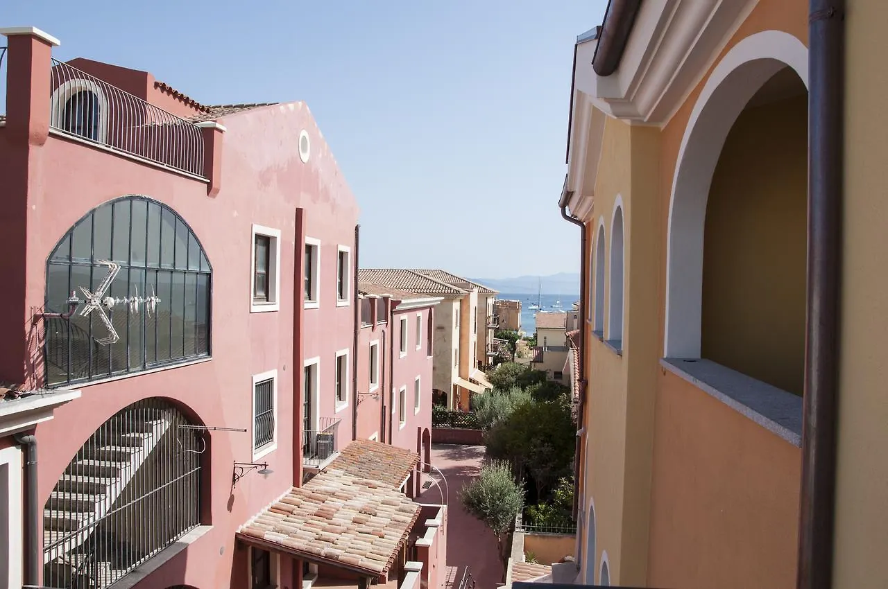 Hotel Maria Golfo Aranci 3*,  Italien